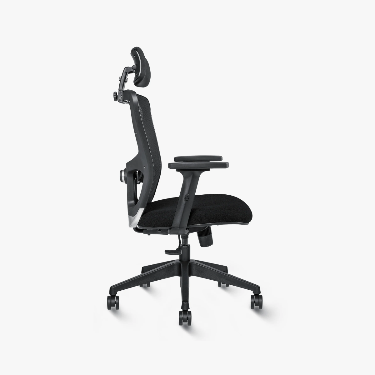 Aaramya™ MatrixFlex Executive Chair – Engineered for Motion, Built for Focus