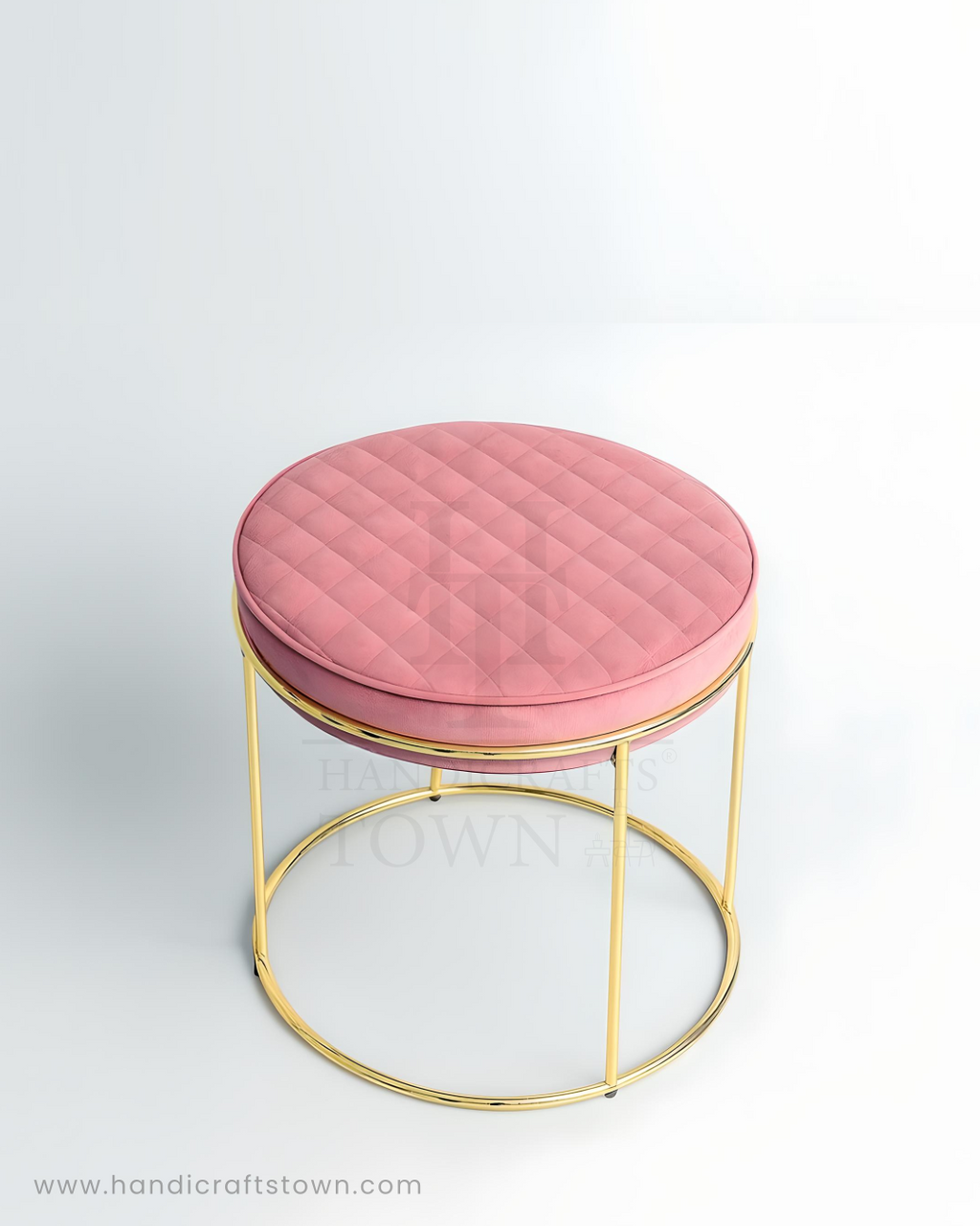 HandicraftsTownAlbaGoldOttoman02