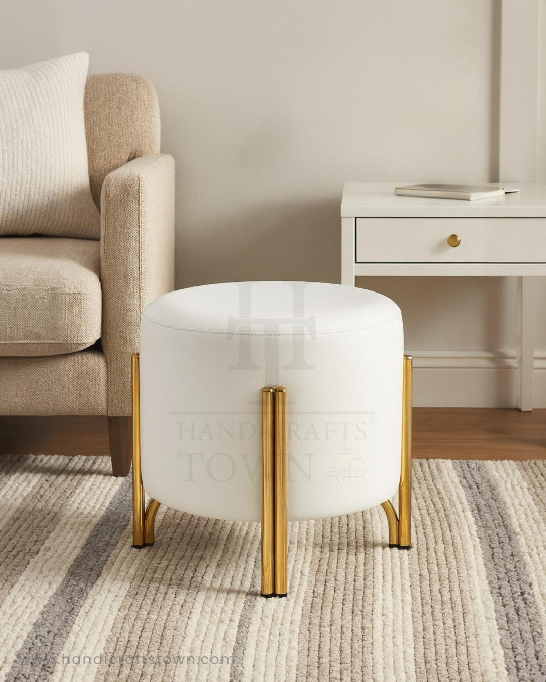 HandicraftsTownRoseCrownOttoman01